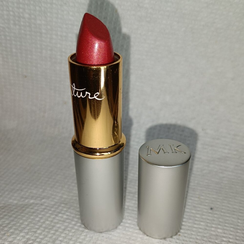 2 New Mary Kay Antique Rose Signature Lipsticks